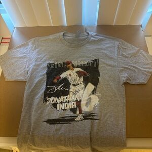 Cincinnati reds Jonathan India grey tshirt size medium